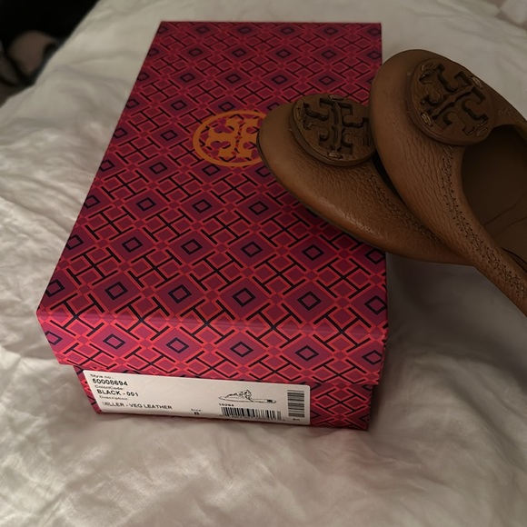 Tory Burch Minnie Leather Logo Travel Ballerina Flats Size: 7.5 - Picture 10 of 11